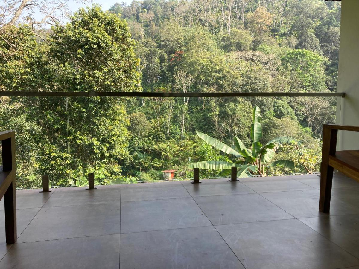 Spice Forest Plantation Homestay, Thekkady Vandiperiyār Εξωτερικό φωτογραφία